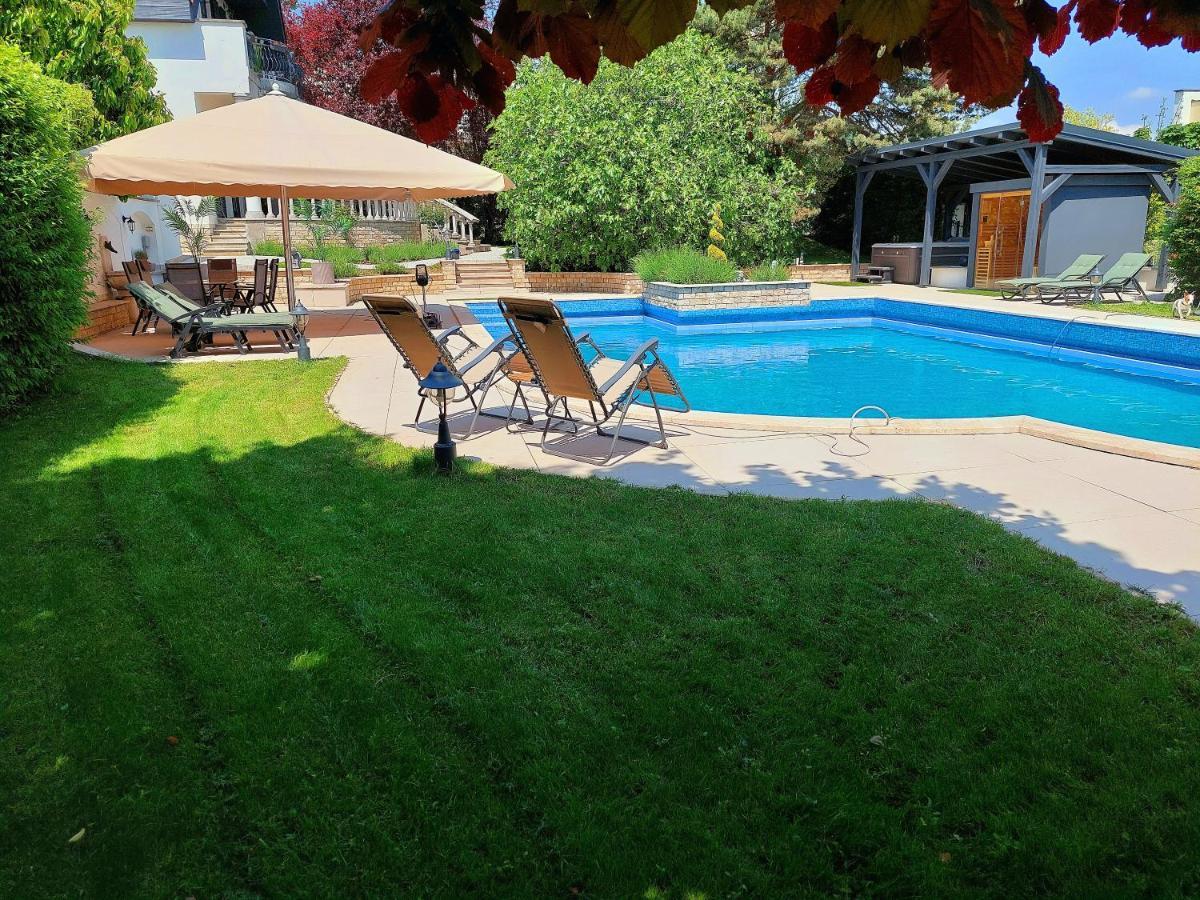 Fuege Villa Luxury & Wellness Balatonfured Luaran gambar